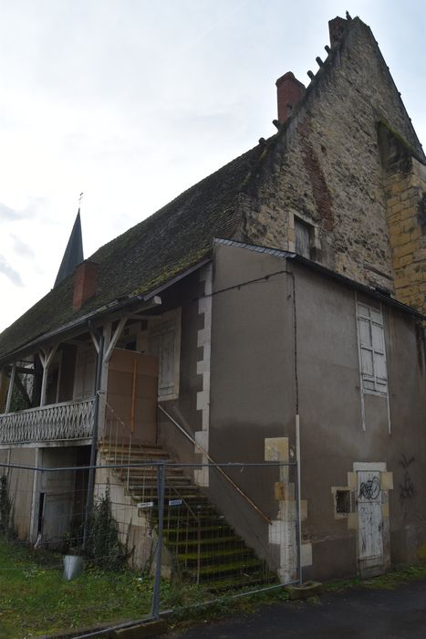 façades nord et est, vue partielle