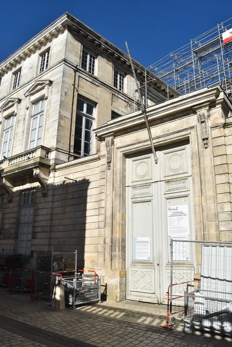 portail sur rue