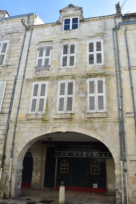 façade sur rue