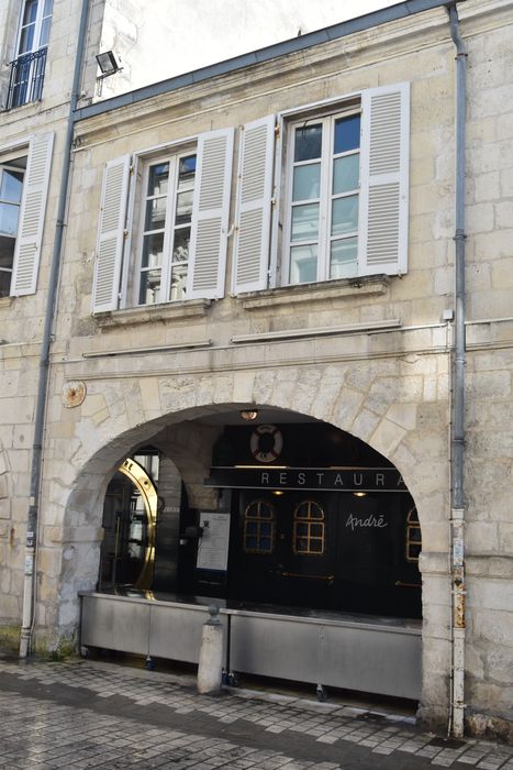 façade sur rue