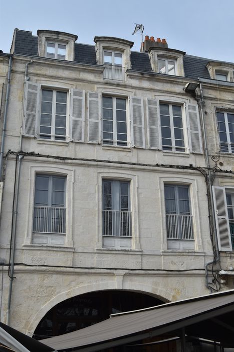 façade sur rue