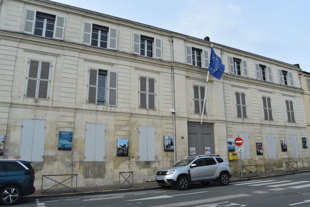 façade sur rue du n°38