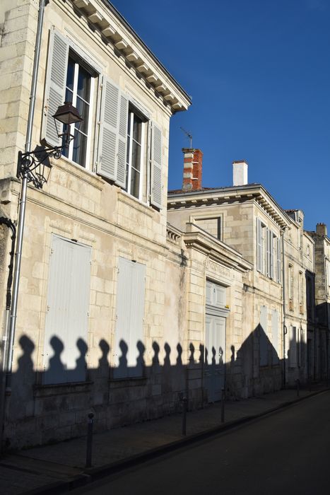 façade sur rue