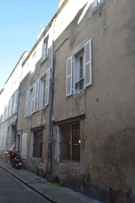 façade sur la rue Mervault