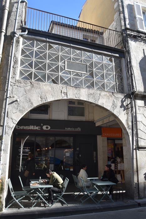 façade sur rue