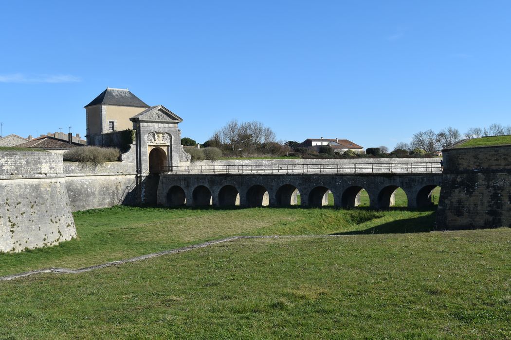 porte des Campani