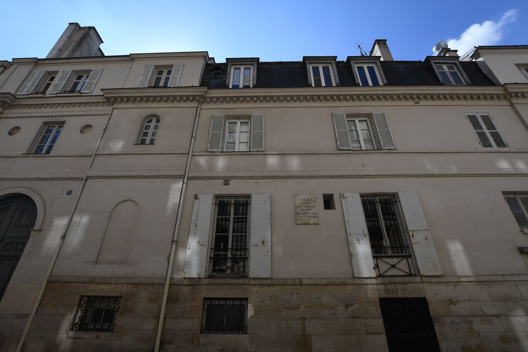 façade sur rue