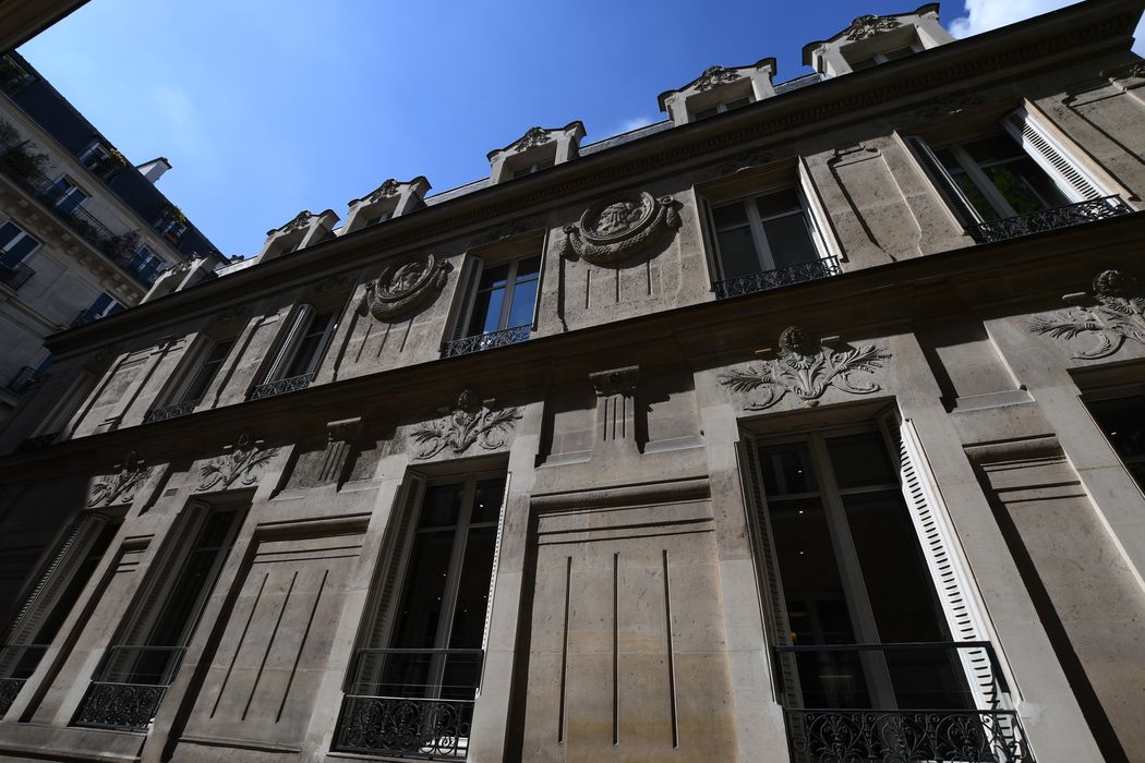 façade sur cour