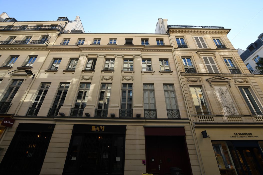 façade sur rue