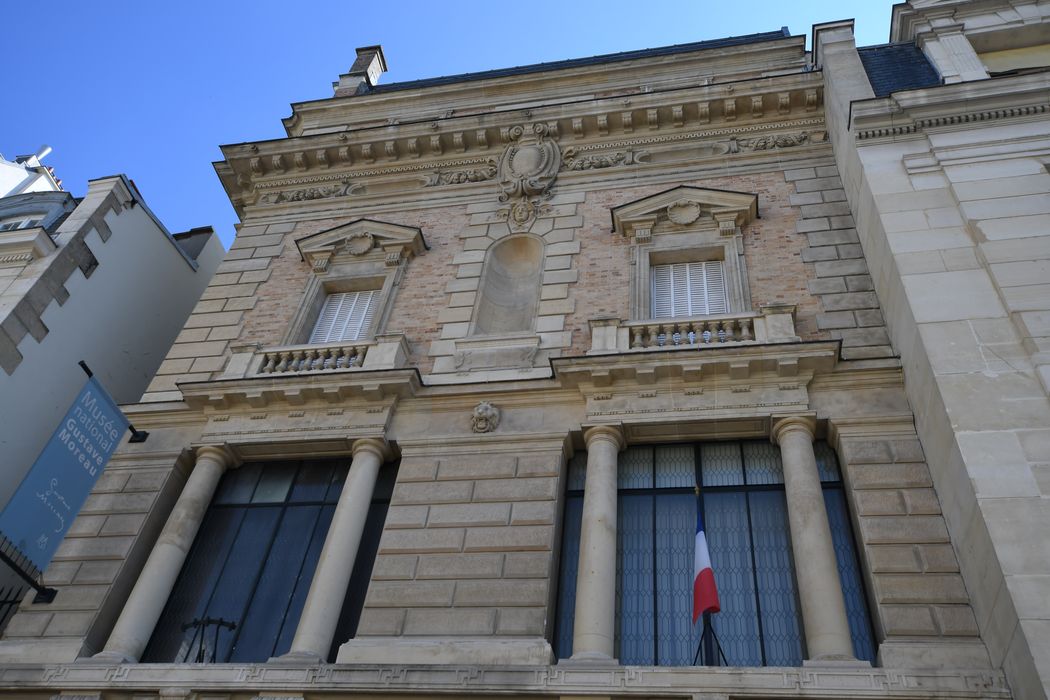 façade sur rue