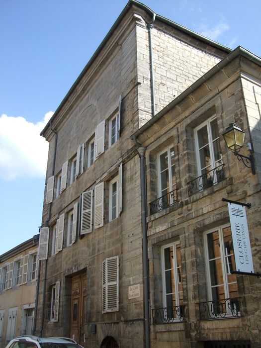 façade sur rue