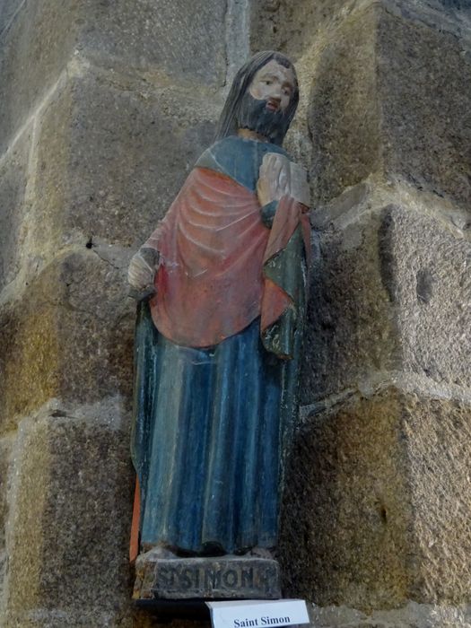 statue : saint Simon