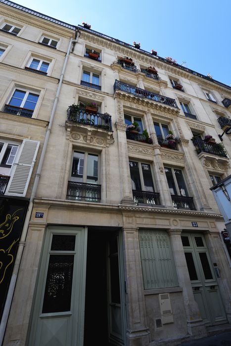 façade sur rue