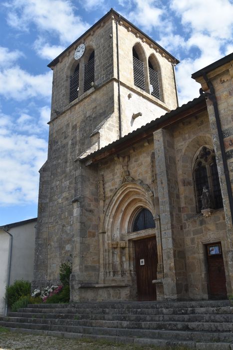 façade latérale sud-ouest, vue partielle