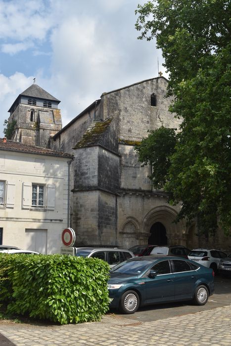 façade ouest, vue partielle