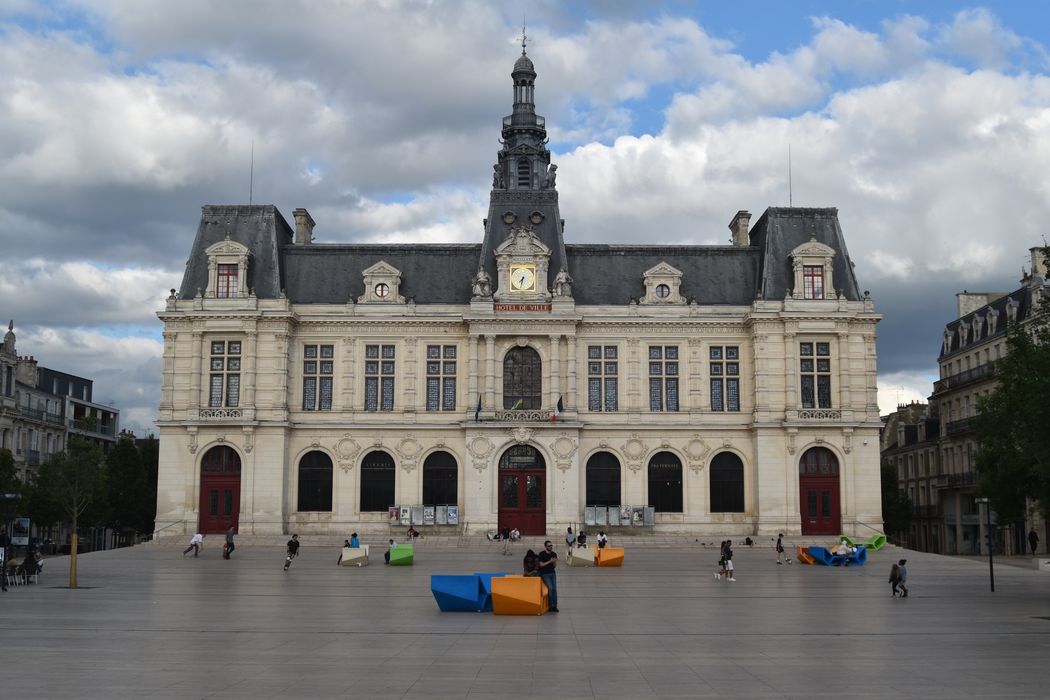 Hôtel de ville