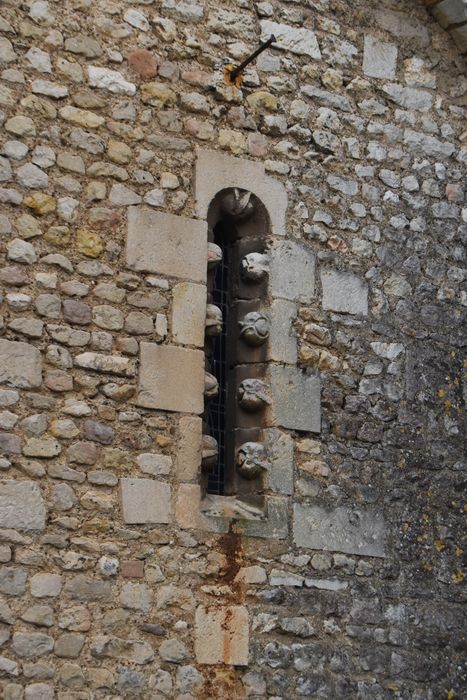 façade latérale nord, détail d’une baie