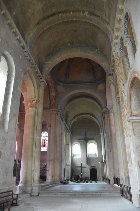 transept sud depuis le transept nord