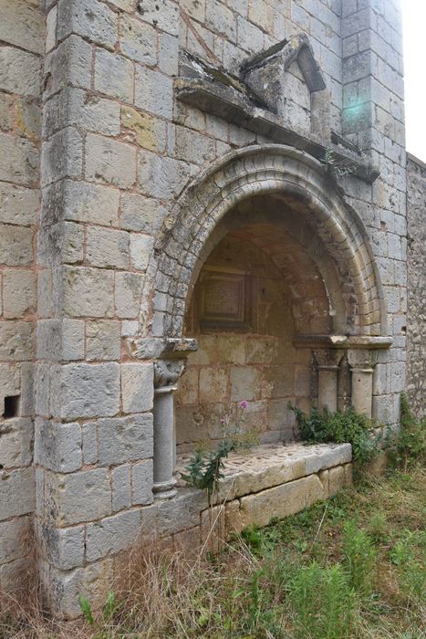 sarcophage, enfeu, plaque commémorative (couvercle)