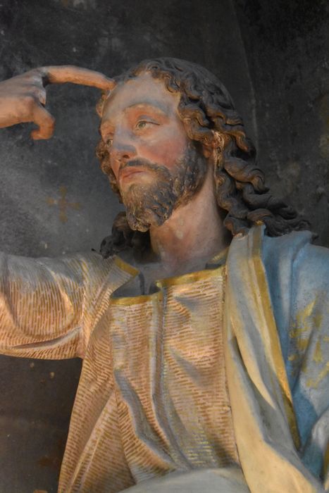 groupe sculpté : Apparition du Christ à sainte Radegonde, dit le Pas de Dieu, détail