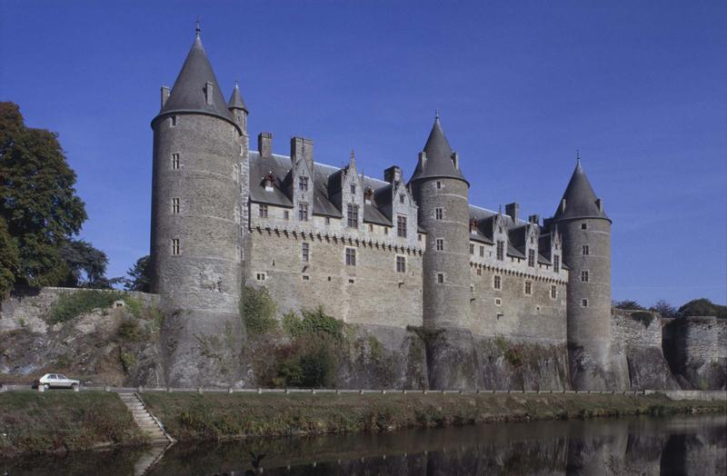 Façade sur l'Oust