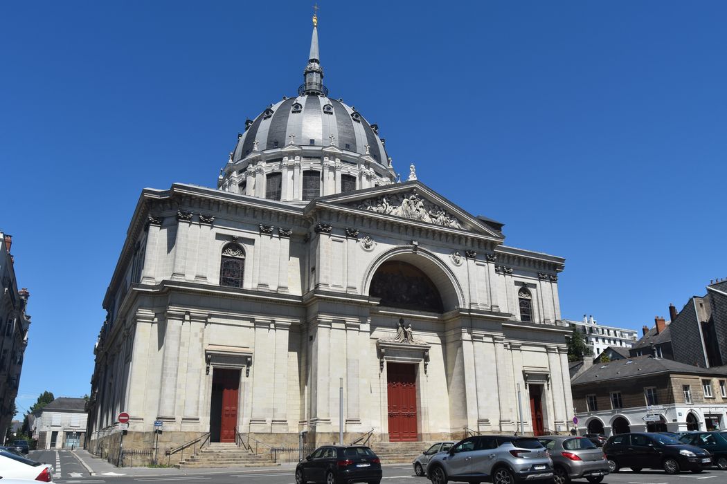 Eglise Notre-Dame-du-Bon-Port