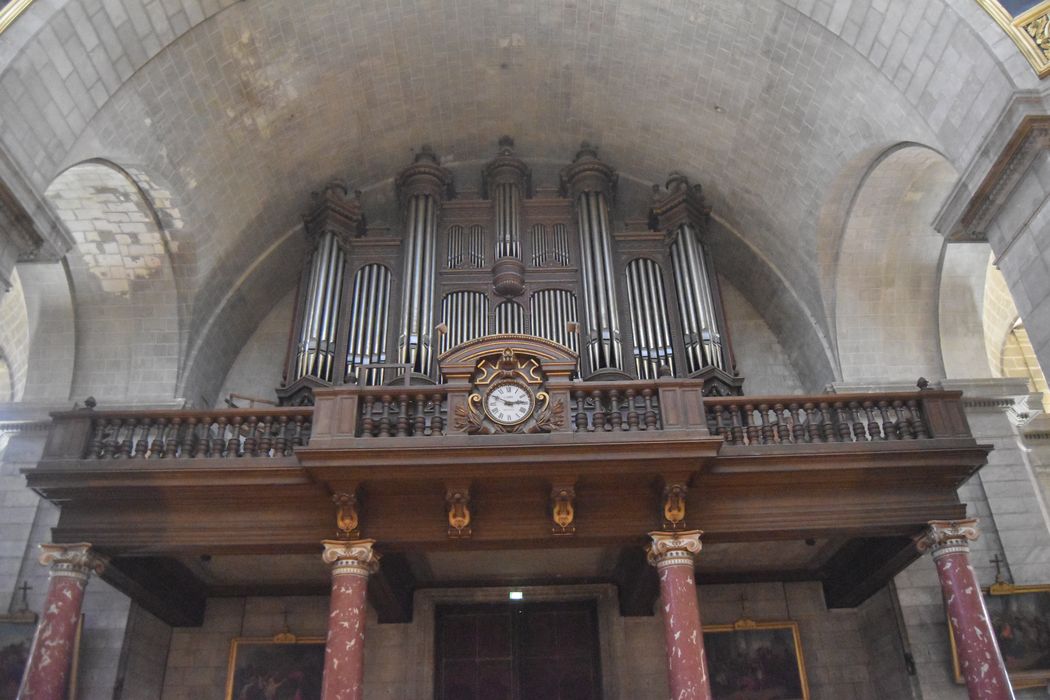 Orgue de tribune : partie instrumentale de l'orgue