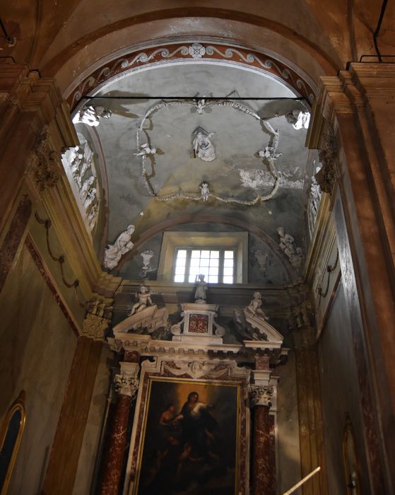 décor de la voûte de la chapelle Notre-Dame-des-Grâces