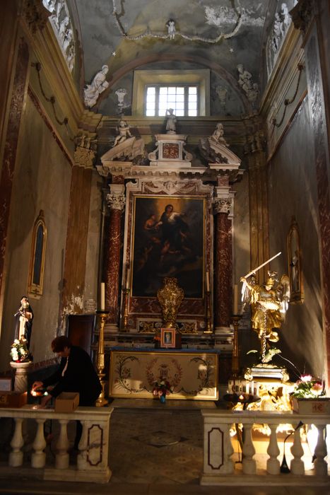 autel, retable, tableau : la Vierge entourée d'anges - © Ministère de la Culture (France), Médiathèque du patrimoine et de la photographie, diffusion GrandPalaisRmn Photo