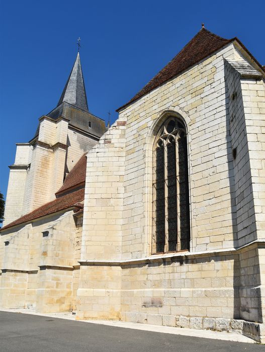 façade latérale sud, vue partielle