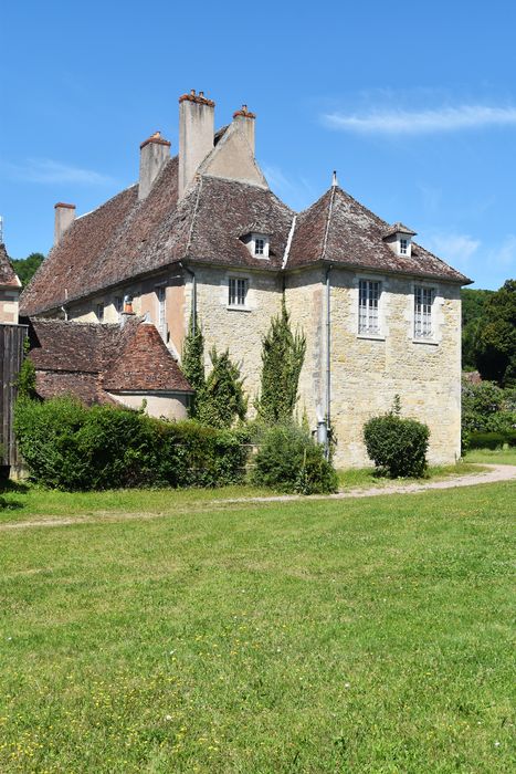 bâtiment nord, façade est