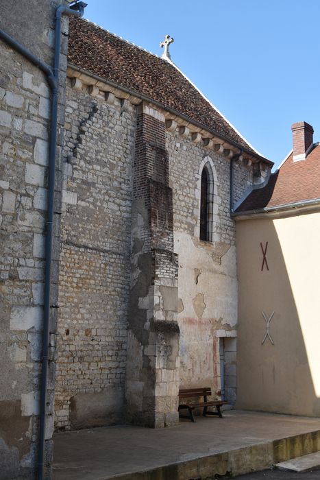 façade latérale nord, vue partielle