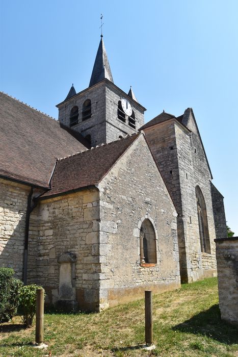 Façade latérale sud, vue partielle