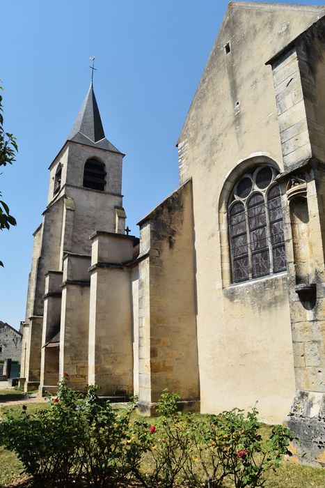 façade latérale sud, vue partielle