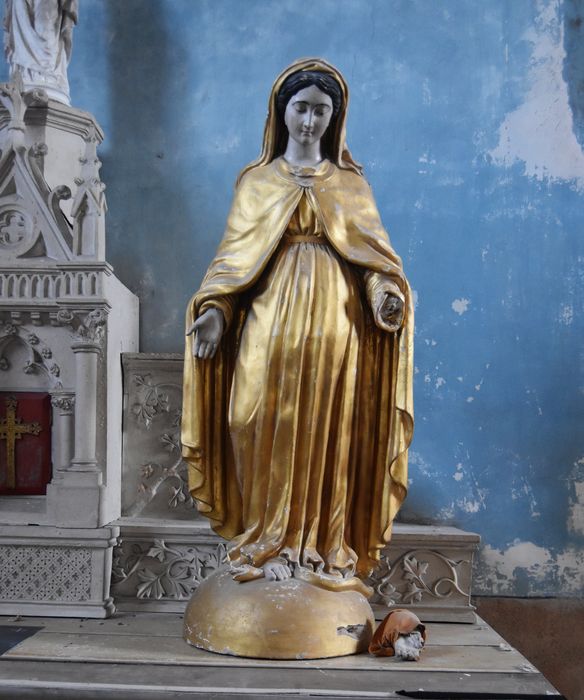 statue : Vierge de l’Immaculée conception