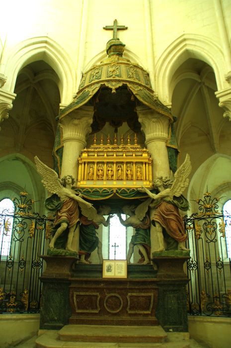 tombe de saint Edme - © Ministère de la Culture (France), Médiathèque du patrimoine et de la photographie, diffusion GrandPalaisRmn Photo