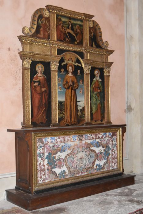 retable, tableaux : la Vierge de Pitié, entre saint Jean et sainte Madeleine, l'Annonciation et la Vierge immaculée - © Ministère de la Culture (France), Médiathèque du patrimoine et de la photographie, diffusion GrandPalaisRmn Photo