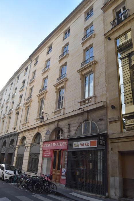 façade sur rue du n°7