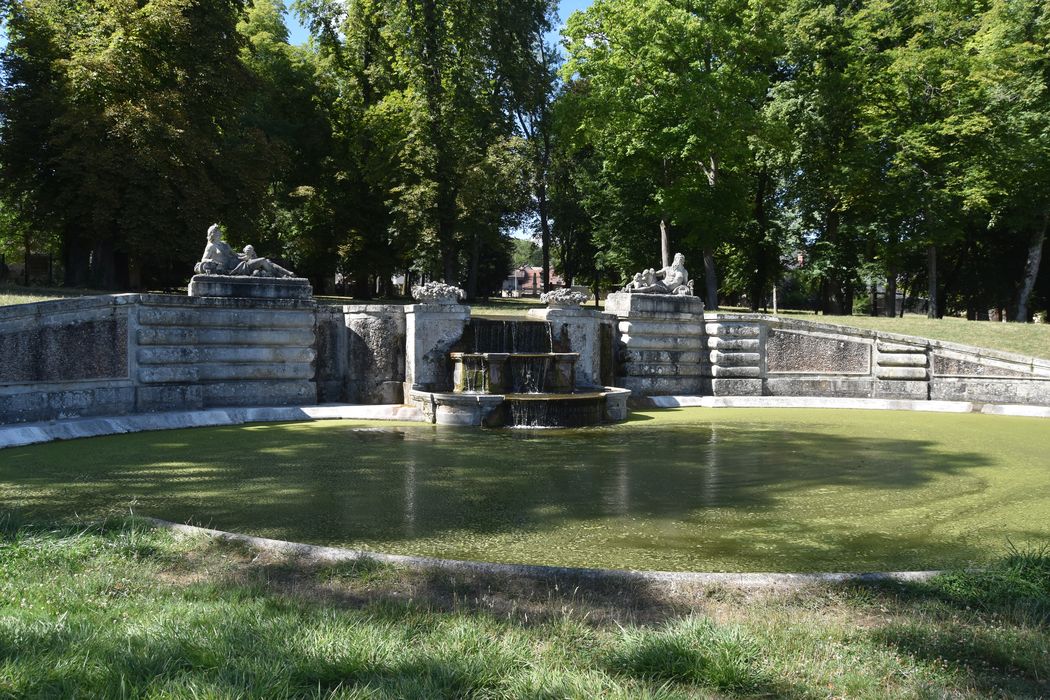 grande fontaine