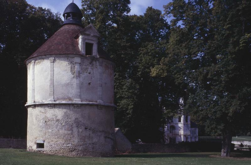 Pigeonnier de la ferme