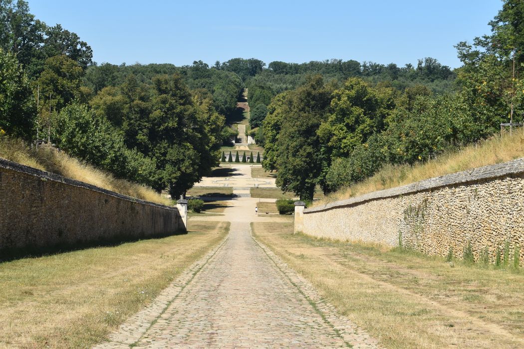 grande perspective est-ouest de la route Royale