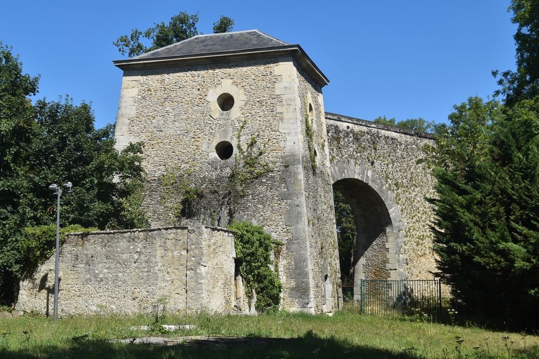 Aqueduc de Louveciennes