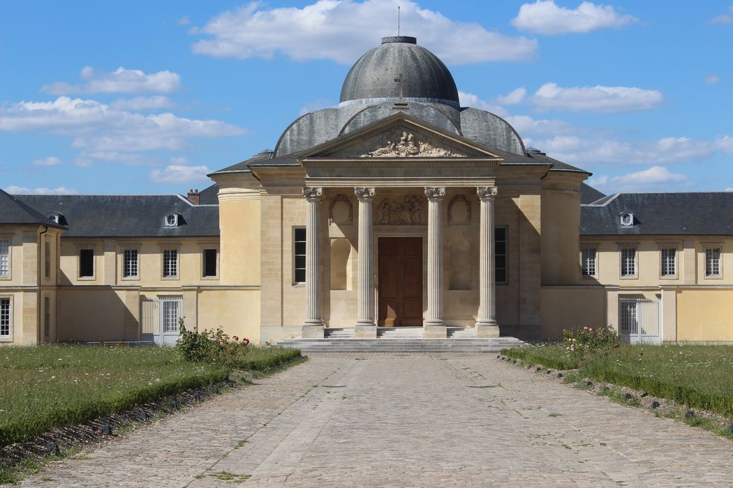 Ancien couvent de la Reine, actuellement lycée Hoche