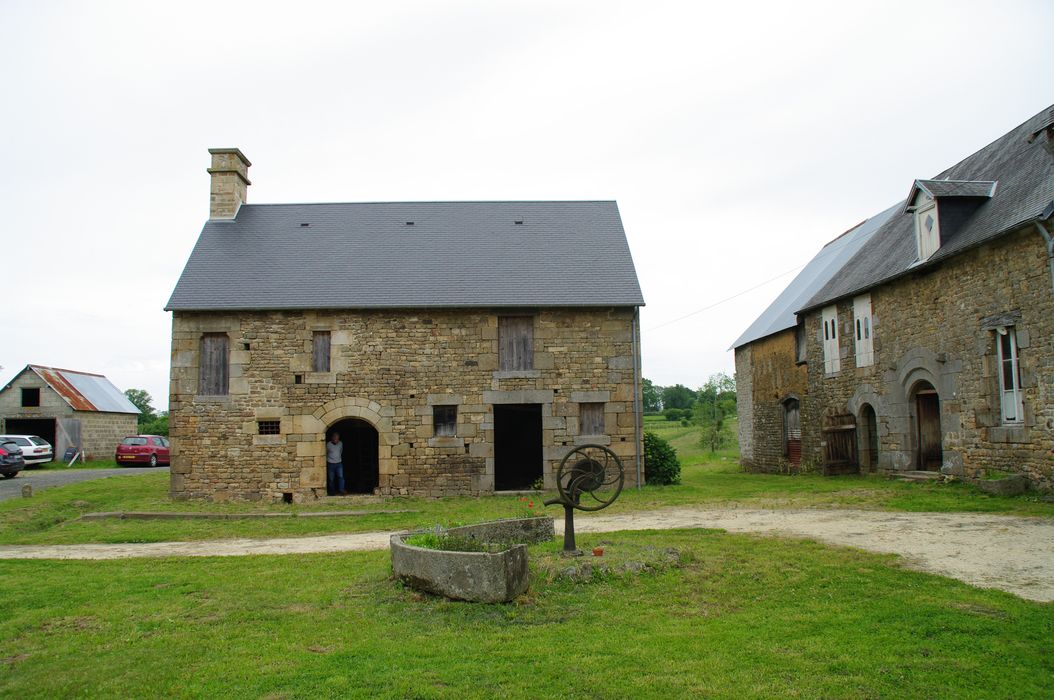 bâtiment nord, façade sud