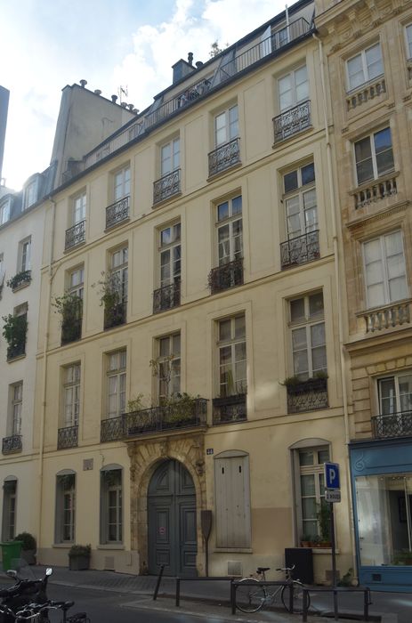 façade sur rue