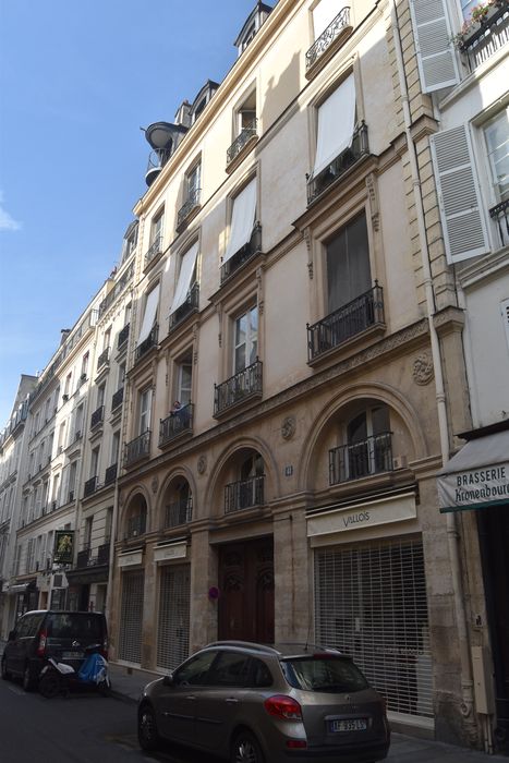 façade sur rue