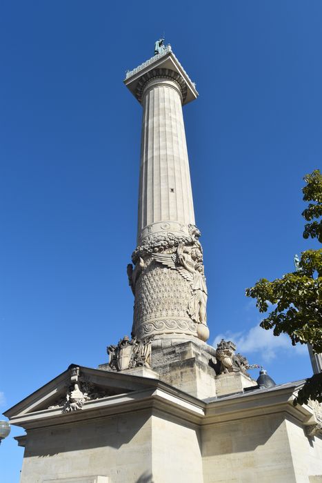 vue générale de la colonne