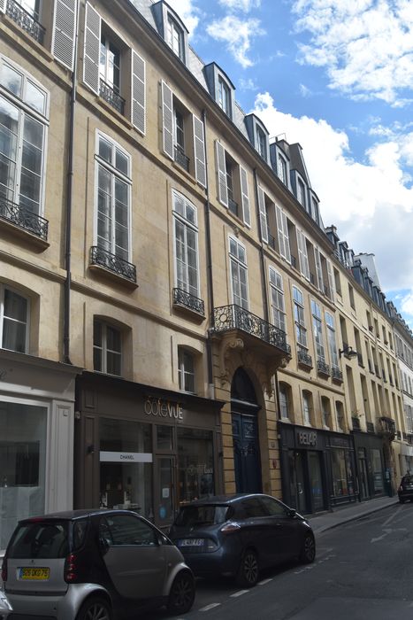 façade sur rue