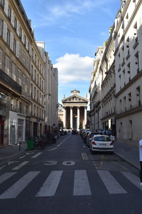 vue partielle de la façade sud dans le prolongement de la rue Lafitte