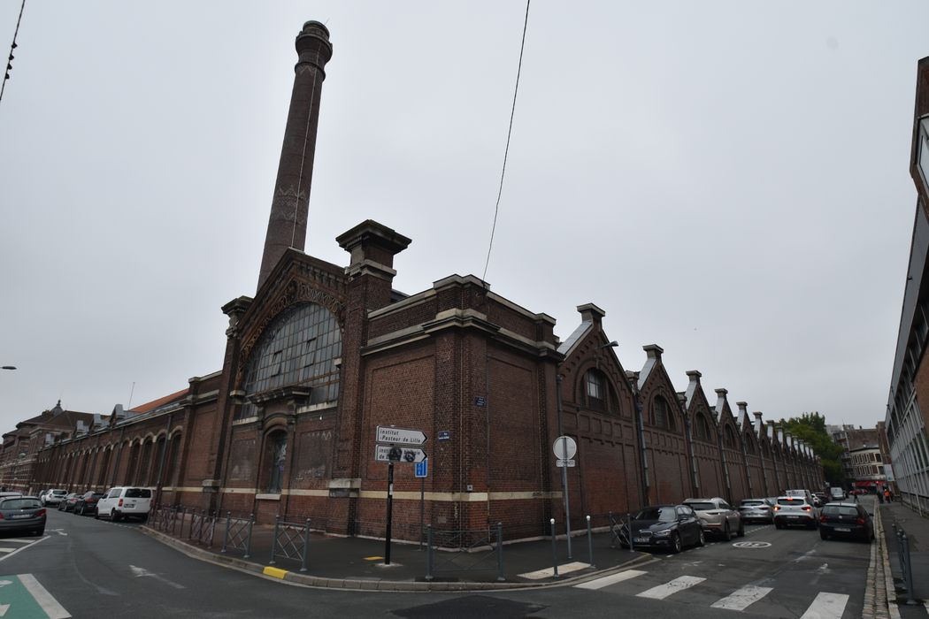 angle des façades sud et est sur la rue Camille Guérin et la rue du professeur Calmette